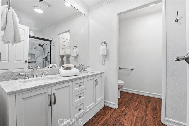 2624 Forest Lake 13, Santa Ana, CA 92705