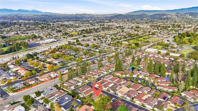 2624 Forest Lake 13, Santa Ana, CA 92705