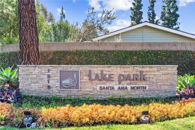 2624 Forest Lake 13, Santa Ana, CA 92705
