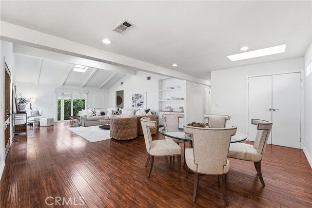 2624 Forest Lake 13, Santa Ana, CA 92705