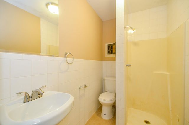 4809 W 43rd Street, Houston, TX 77092