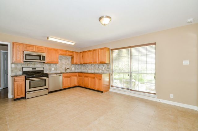 4809 W 43rd Street, Houston, TX 77092