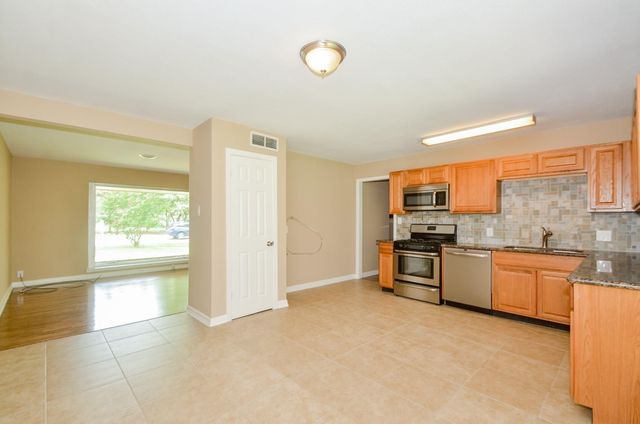 4809 W 43rd Street, Houston, TX 77092