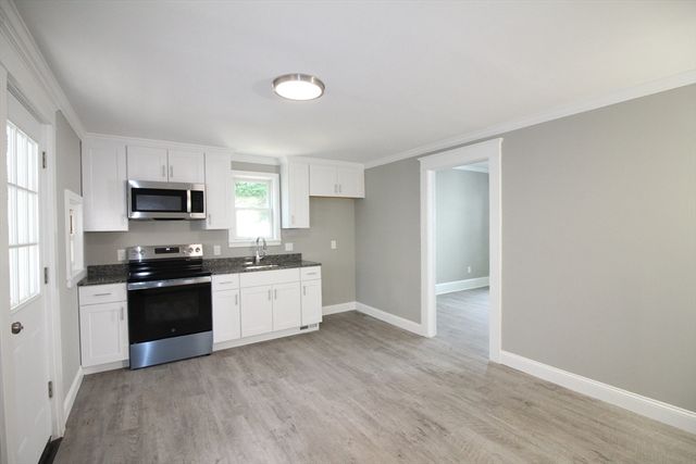 24 Fairmount Street, Springfield, MA 01108