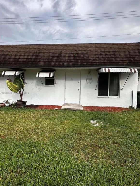 911 NE 5th Ave 1, Homestead, FL 33030
