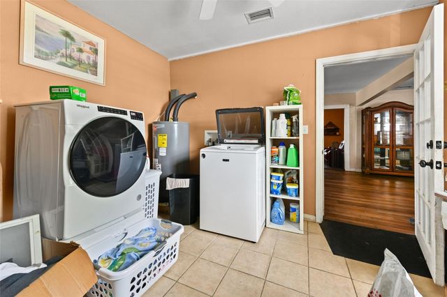 2036 LAKE VIEW AVENUE, Chuluota, FL 32766