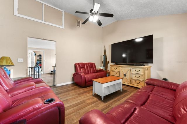 2036 LAKE VIEW AVENUE, Chuluota, FL 32766