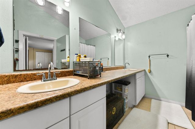 2036 LAKE VIEW AVENUE, Chuluota, FL 32766