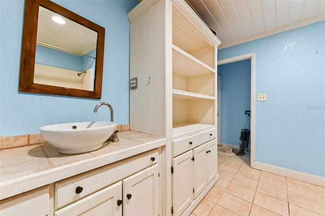 2036 LAKE VIEW AVENUE, Chuluota, FL 32766