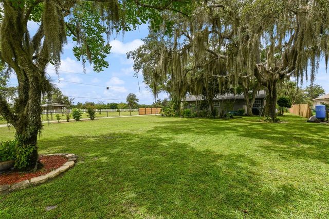 2036 LAKE VIEW AVENUE, Chuluota, FL 32766