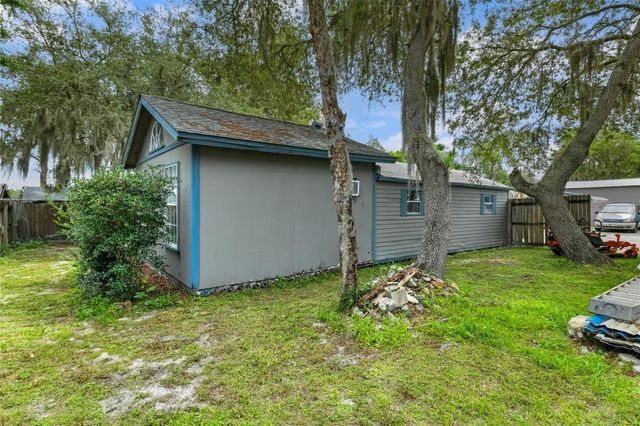 2036 LAKE VIEW AVENUE, Chuluota, FL 32766