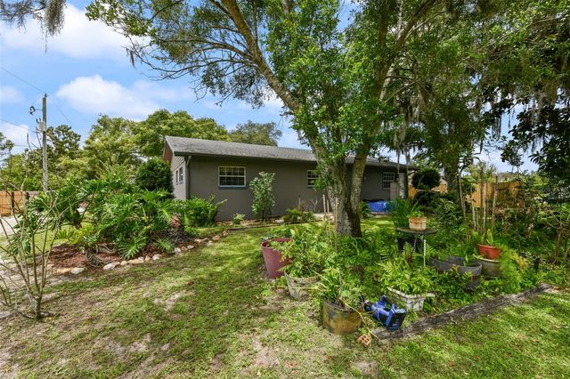 2036 LAKE VIEW AVENUE, Chuluota, FL 32766