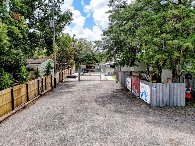2036 LAKE VIEW AVENUE, Chuluota, FL 32766