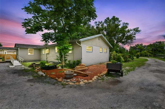 2036 LAKE VIEW AVENUE, Chuluota, FL 32766