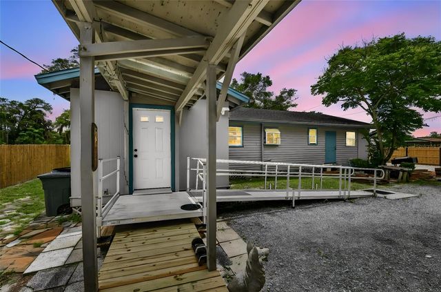 2036 LAKE VIEW AVENUE, Chuluota, FL 32766