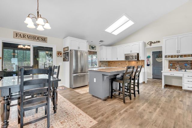 16176 La Canada Road, Madera, CA 93636