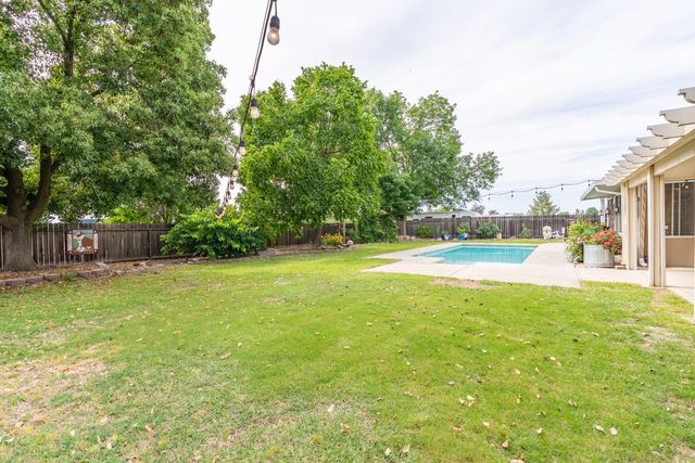 16176 La Canada Road, Madera, CA 93636