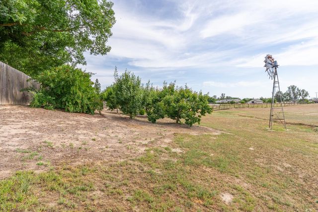 16176 La Canada Road, Madera, CA 93636