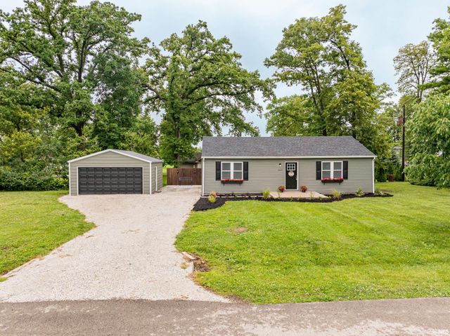 3227 E Randal Drive, Muncie, IN 47303