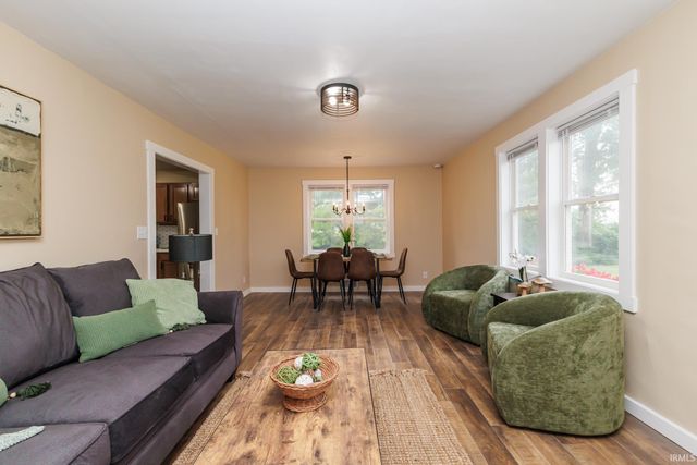 3227 E Randal Drive, Muncie, IN 47303