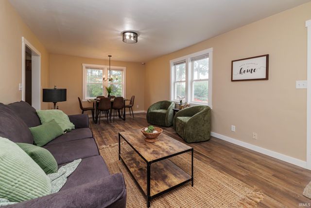 3227 E Randal Drive, Muncie, IN 47303