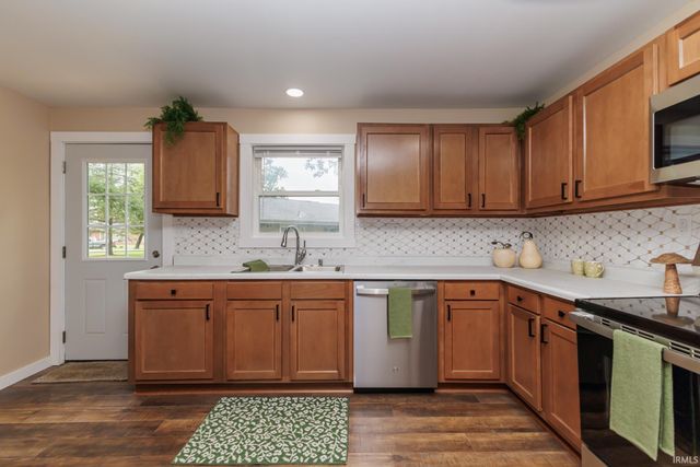 3227 E Randal Drive, Muncie, IN 47303