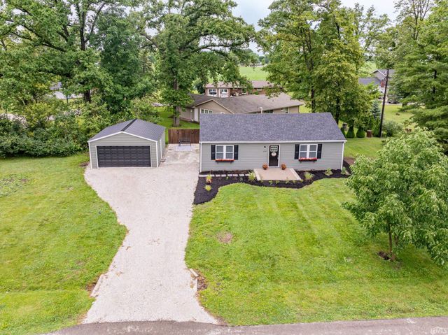 3227 E Randal Drive, Muncie, IN 47303