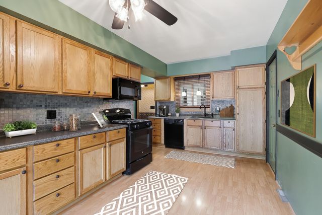 2636 6TH Street, East Moline, IL 61244