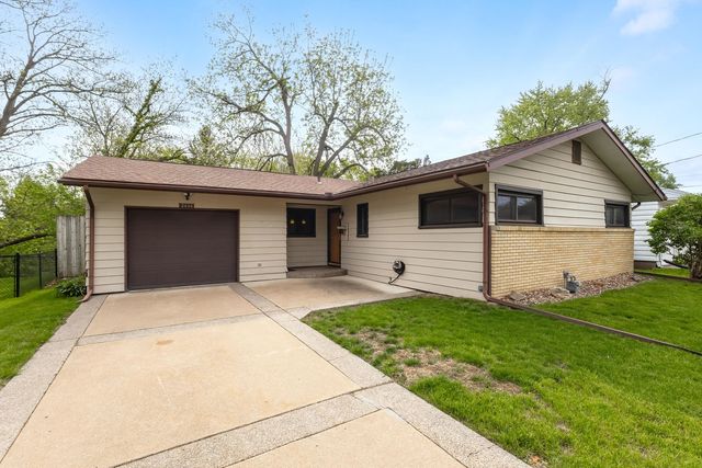 2636 6TH Street, East Moline, IL 61244
