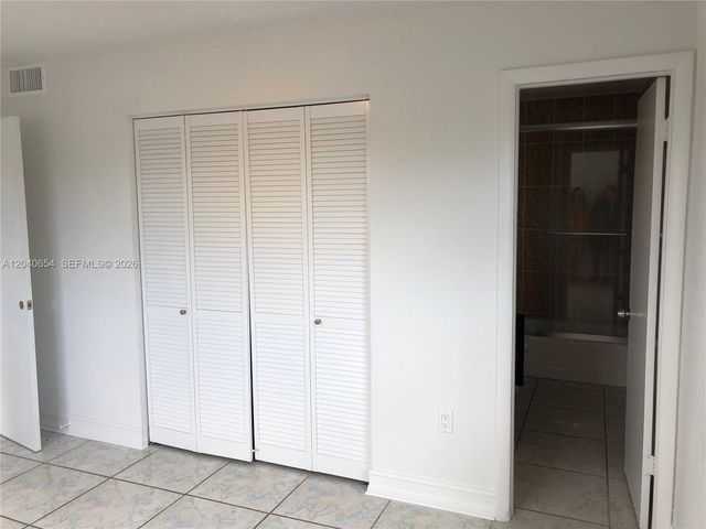 444 SW 4th St 404, Miami, FL 33130