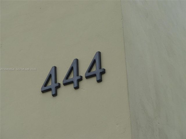444 SW 4th St 404, Miami, FL 33130