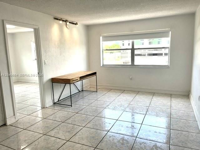 444 SW 4th St 404, Miami, FL 33130