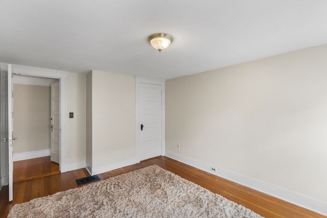 27 Peirce Ave, Everett, MA 02149