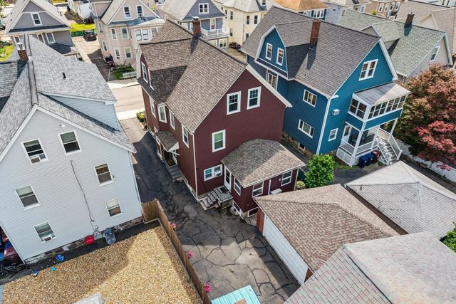 27 Peirce Ave, Everett, MA 02149