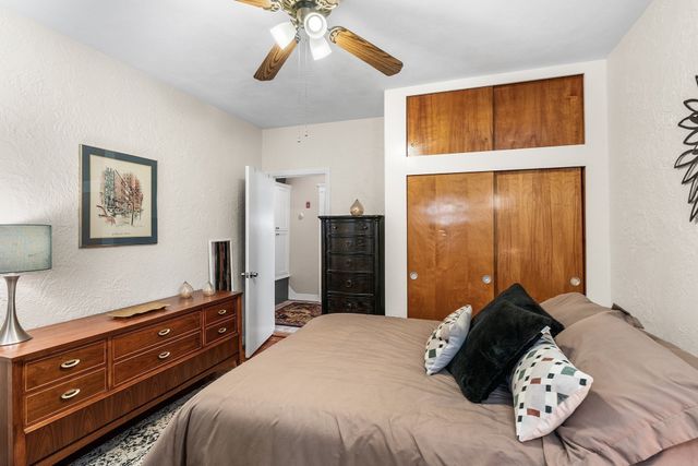 27 Peirce Ave, Everett, MA 02149