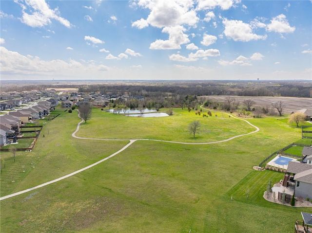 509 Sycamore Road, Greenwood, MO 64034