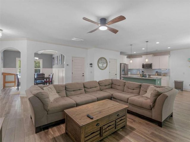 1106 Edward Drive, Mcdonough, GA 30252