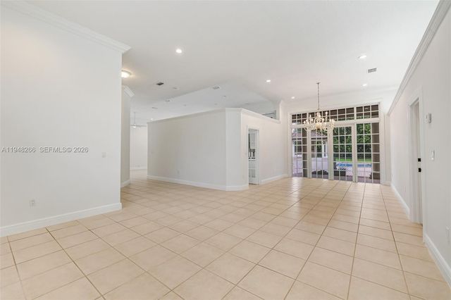 10261 SW 58th St, Miami, FL 33173