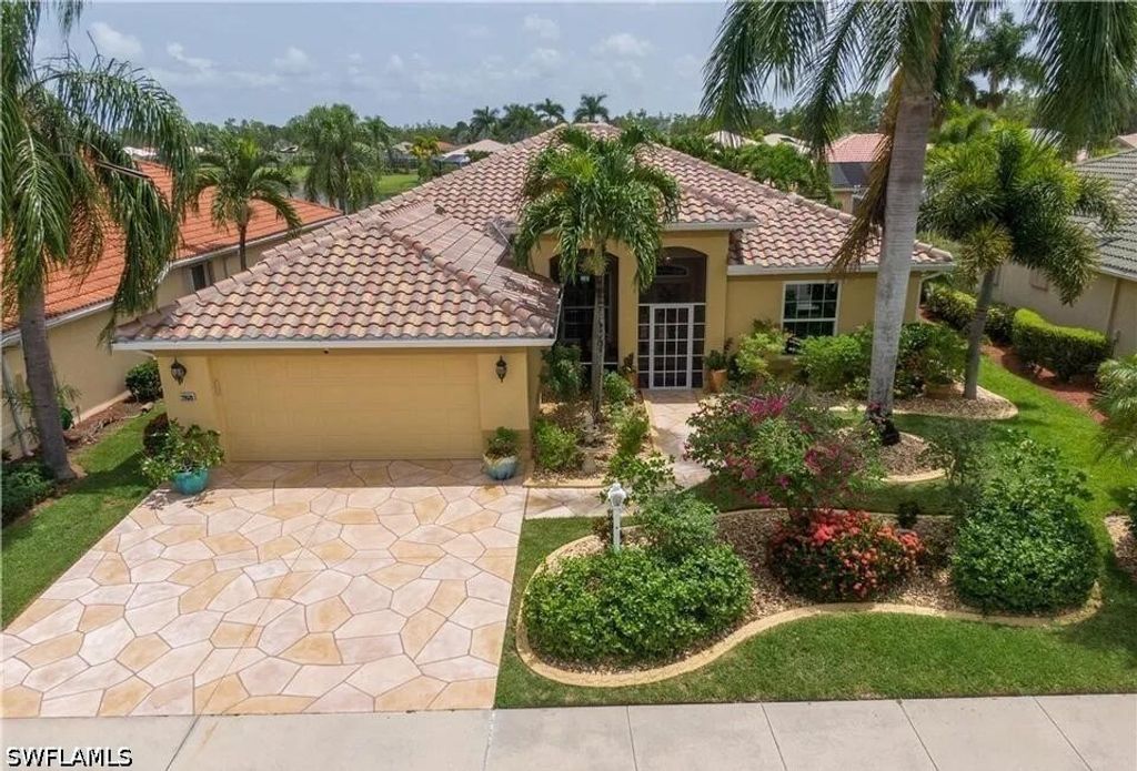 20630 Dennisport LN, North Fort Myers, FL 33917
