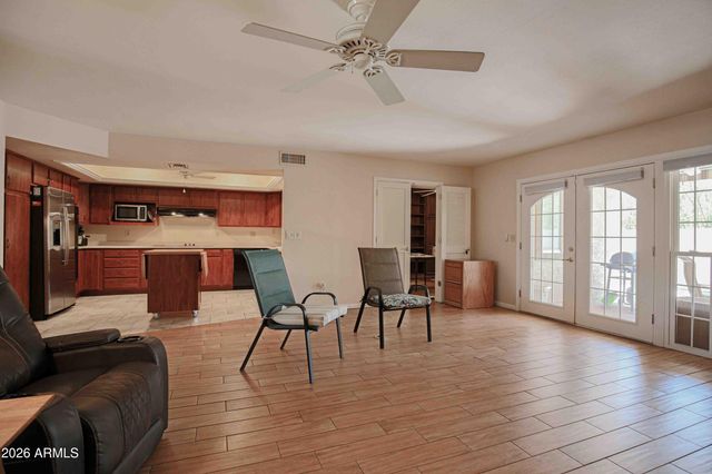 6227 E EVANS Drive, Scottsdale, AZ 85254