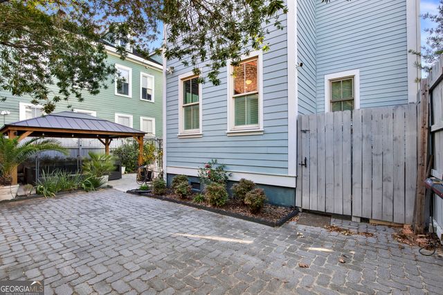 212 Houston Street, Savannah, GA 31401