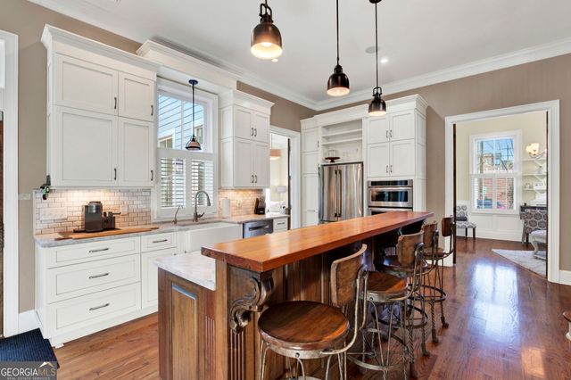 212 Houston Street, Savannah, GA 31401