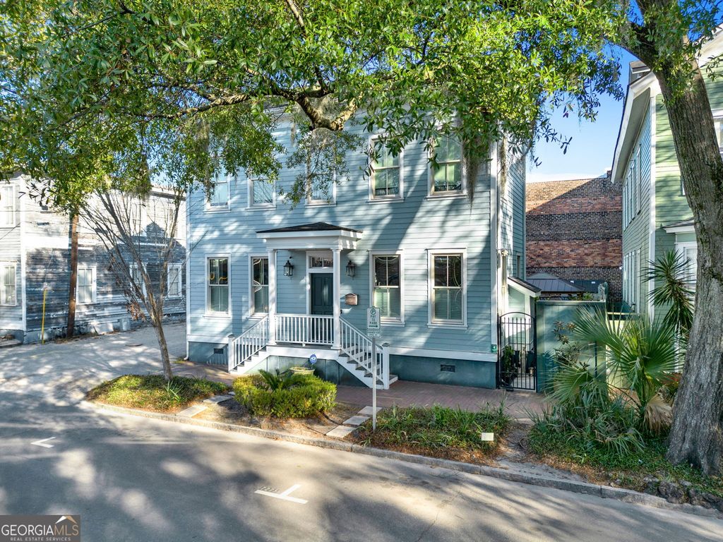 212 Houston Street, Savannah, GA 31401