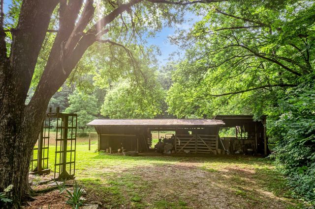 3316 Burr Rd, Springfield, TN 37172