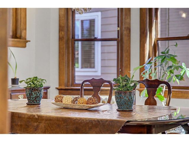 1250 Saint Paul St, Denver, CO 80206