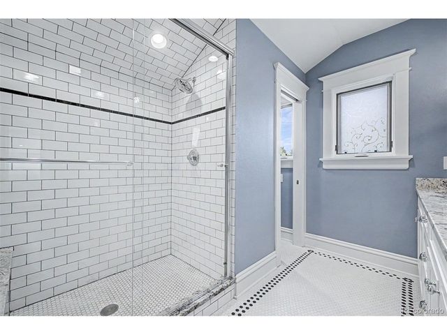 1250 Saint Paul St, Denver, CO 80206