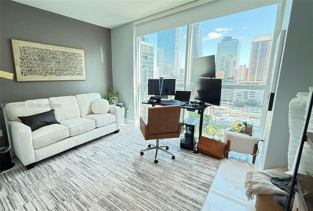 1080 SW Brickell Ave 1801, Miami, FL 33131