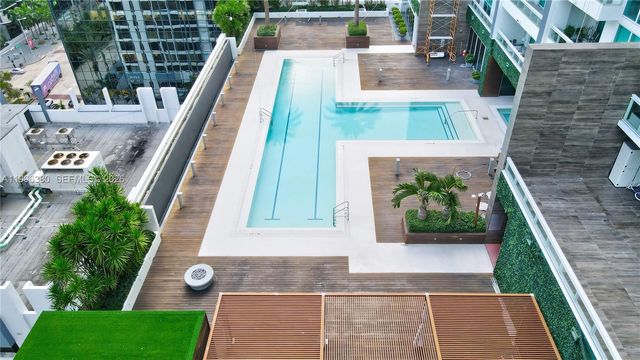 1080 SW Brickell Ave 1801, Miami, FL 33131