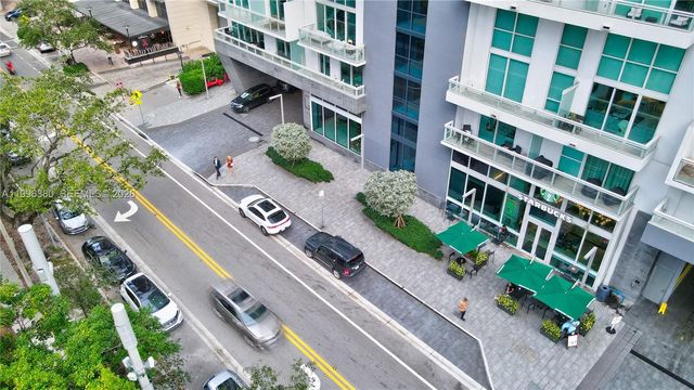 1080 SW Brickell Ave 1801, Miami, FL 33131