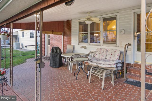 13 CORAL DR, Hamilton, NJ 08619